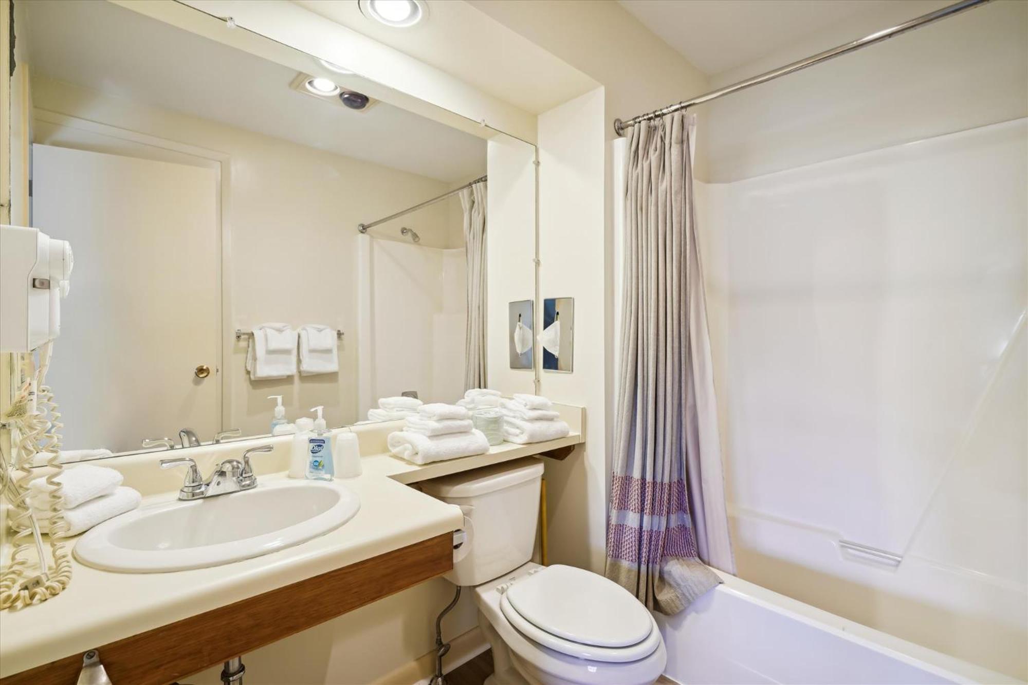 Cedarbrook Deluxe Two Bedroom Suite With Outdoor Heated Pool 21202 キリングトン エクステリア 写真