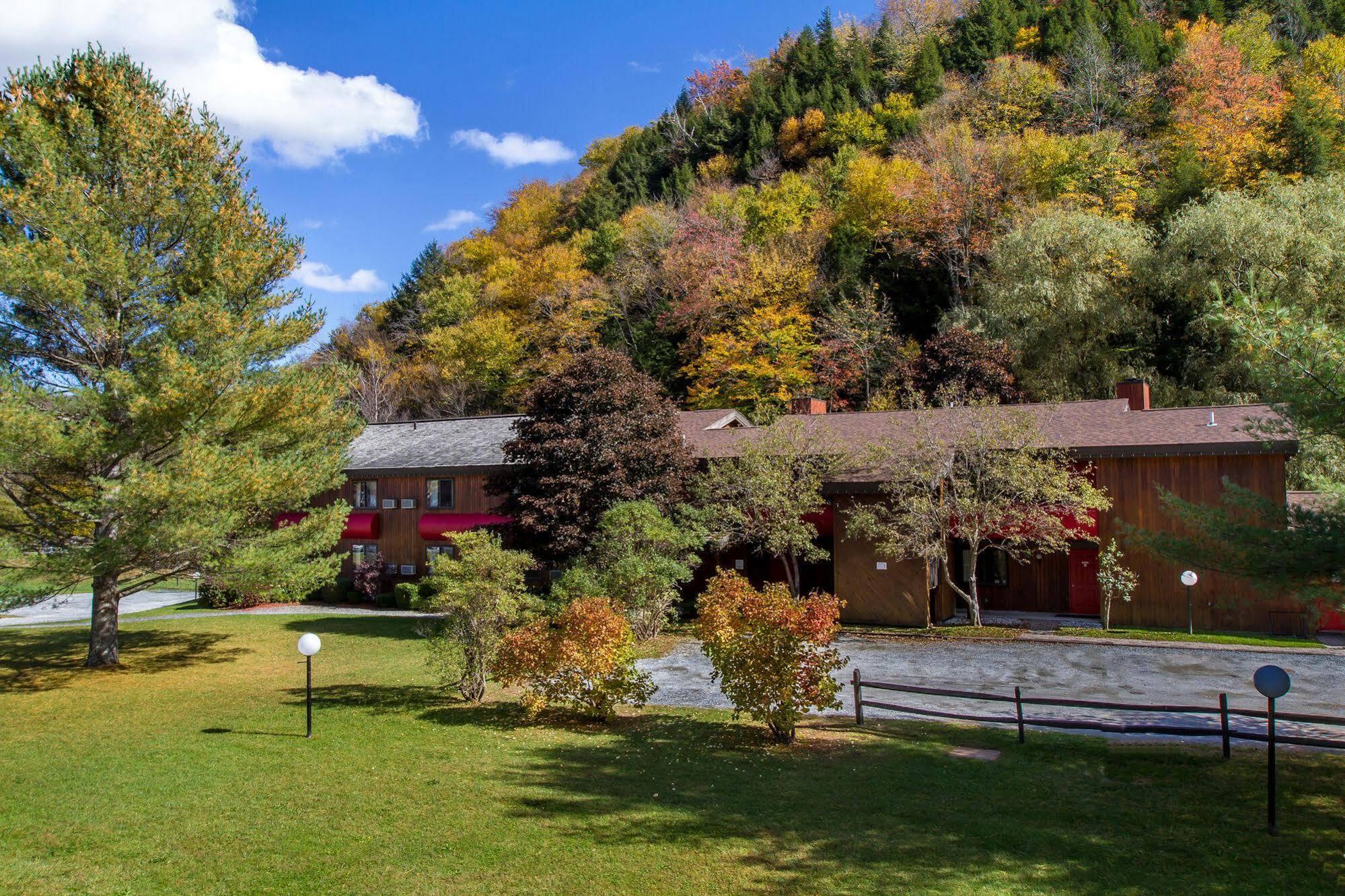 Cedarbrook Deluxe Two Bedroom Suite With Outdoor Heated Pool 21202 キリングトン エクステリア 写真